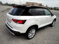 Ateca negro a lo bestia 01.jpg