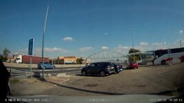 vlcsnap-2017-10-26-19h01m34s181.jpg