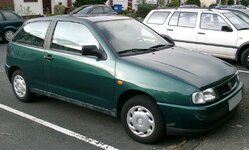 1200px-Seat_Ibiza_front_20071004.jpg