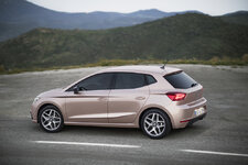 SEAT IBIZA 029L.JPG