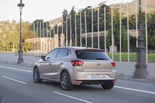 SEAT IBIZA 041L.JPG
