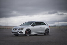 SEAT Leon Cupra 002L.JPG