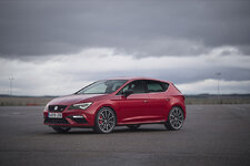 SEAT Leon Cupra 004L.JPG