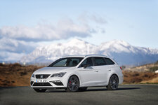 SEAT Leon Cupra 006L.JPG