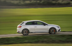 SEAT Leon Cupra 013L.JPG