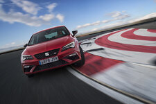 SEAT Leon Cupra 015L.JPG