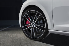 SEAT Leon Cupra 028L.JPG