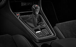 SEAT Leon Cupra 035L.JPG