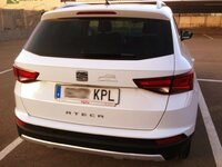 coche pegatina.jpg