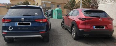 ateca vs cx30.jpg