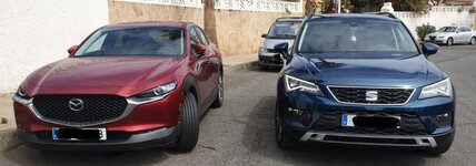 cx30 vs ateca.jpg