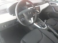 INTERIOR.JPG
