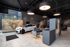 CUPRA-Garage01.jpg